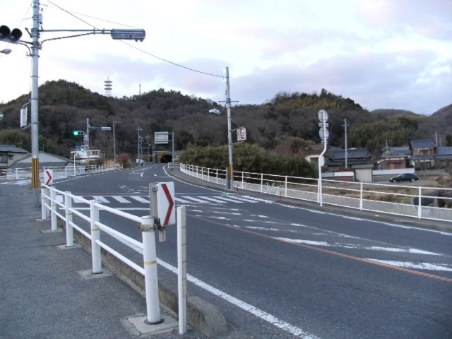 【前面道路含む現地写真】 | 田井四丁目