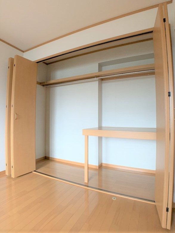 モンマルトルBの収納
