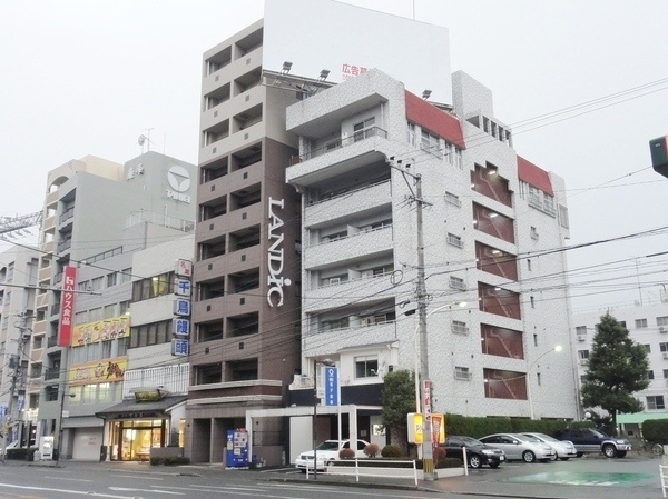 アソシアグロッツォ平尾駅前の外観|アソシアグロッツォ平尾駅前(1K)　外観
