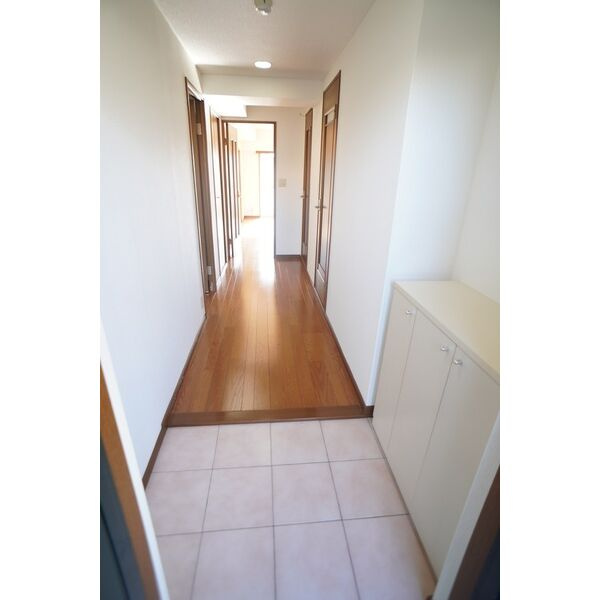 舘坂マンションＢの玄関