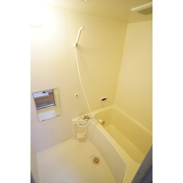 舘坂マンションＢの浴室