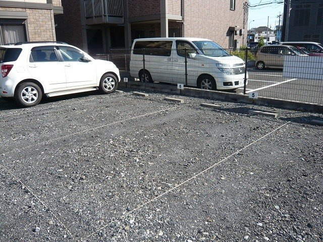 関戸ファースト駐車場の駐車場