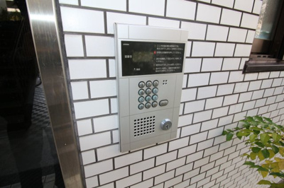 【セキュリティ】 | パレド・ルミエール