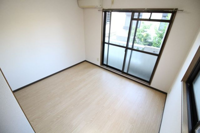 【居間・リビング】 | パレド・ルミエール