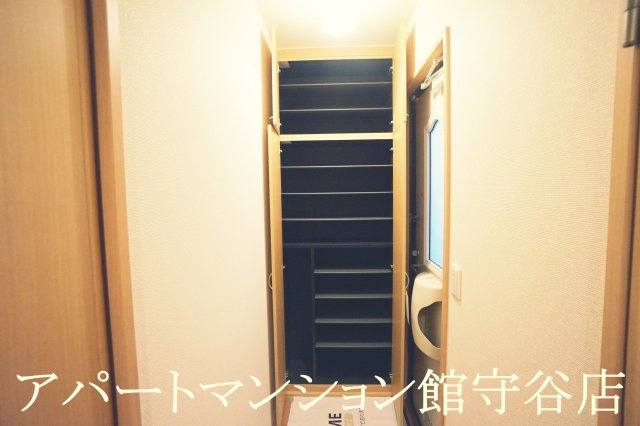 アプローズスクエアBの収納
