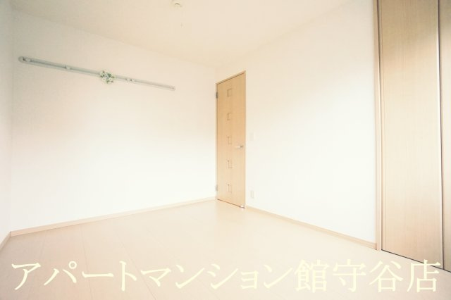 アプローズスクエアBの寝室