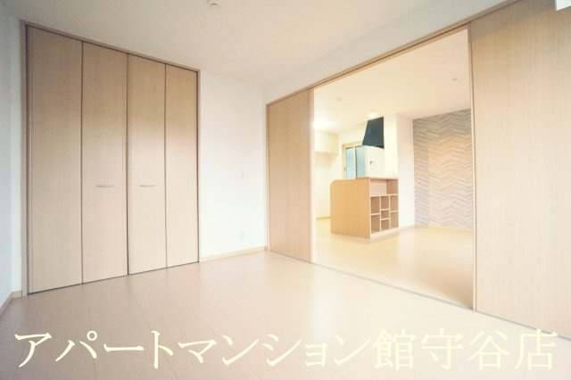 アプローズスクエアBの寝室