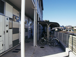 【エントランス】 | リバティーベル