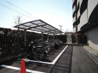 【その他共用部分】 | ☆屋根付き駐輪場☆