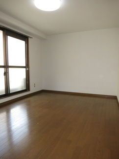 【洋室】 | メゾンドハルカ