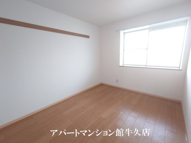 ローズレジデンスⅡの洋室