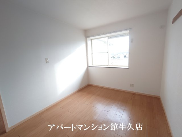 ローズレジデンスⅡの洋室