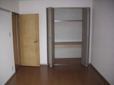 【洋室】 | ピーチハイツ上町