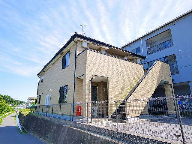 ピュアハウスの外観