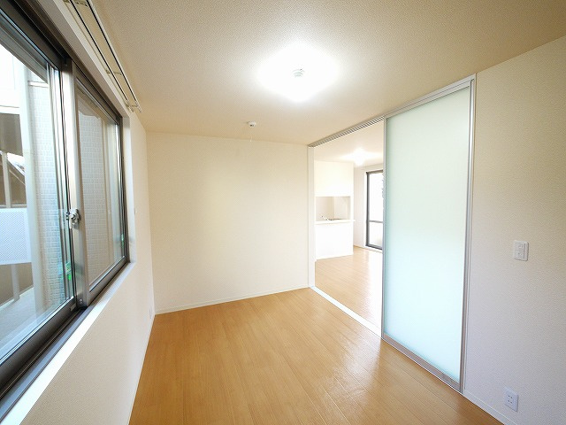 ヴィラーチェ船屋の洋室|コンパクトで使いやすい洋室です