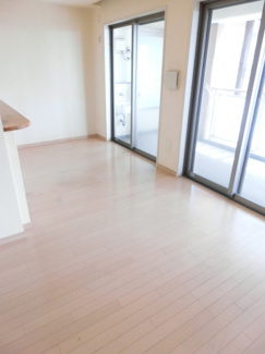 【居間・リビング】