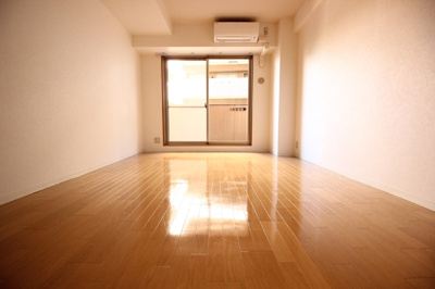 【洋室】 | エアフォルク梅田