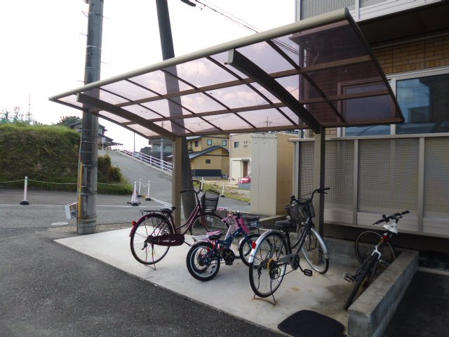 倉敷市中庄のアパートのその他共用部分|駐輪場