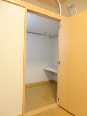 【収納】 | 恩智北町ハイツ | ☆ウォークインクローゼット☆