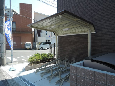 【その他共用部分】 | レオネクストパインツリー | ☆屋根付き駐輪場☆