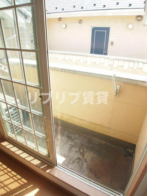 アネックスガーデン本千葉のバルコニー
