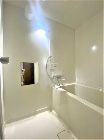 パレス厨川の浴室