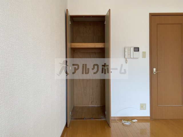 エクセル1の収納|エクセル1　クローゼット