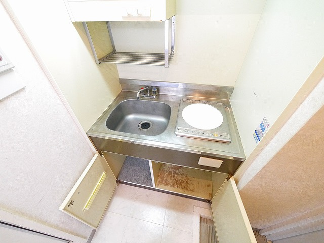 ディアコート奈良（南半田西町）のキッチン