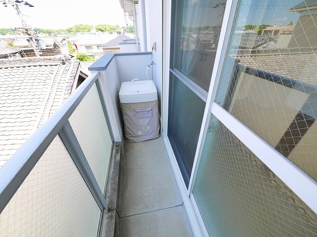 ディアコート奈良（南半田西町）のバルコニー