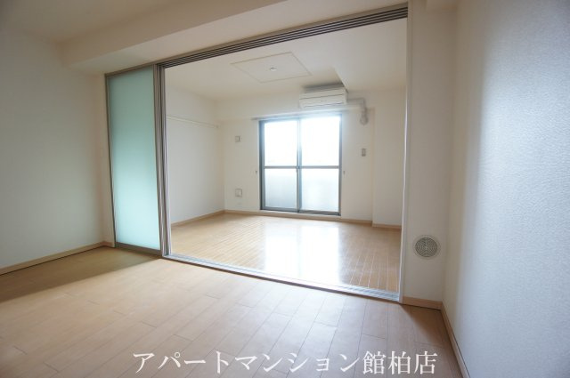 アビタシオン柏の葉の洋室