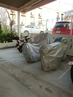 【駐車場】