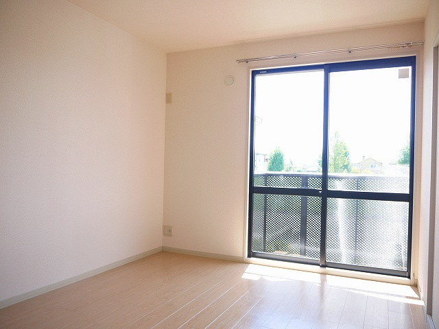 ファミール光の居間・リビング