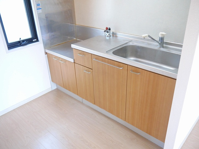 ファミール光のキッチン