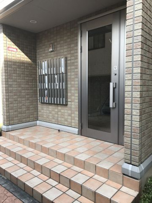 【エントランス】 | WISTERIA　PLACE | WISTERIA　PLACE（ウィステリアプレイス）