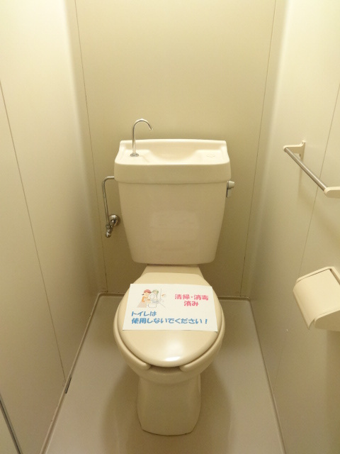 モンピアのトイレ