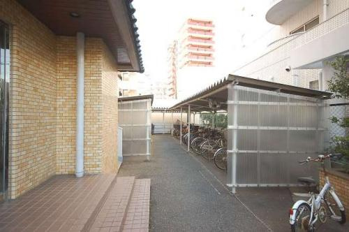 ロワールマンション西公園Ⅰのその他共用部分|ロワールマンション西公園Ⅰ（3LDK）　駐輪場