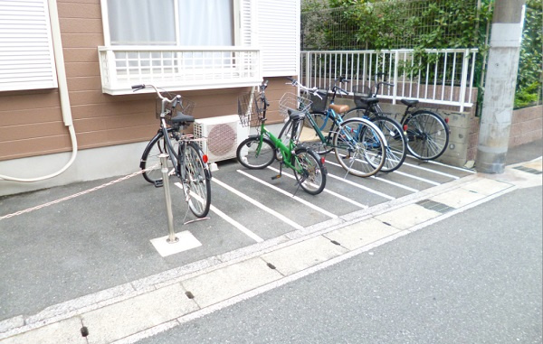浦安市当代島２丁目のアパートのその他共用部分|駐輪場(^O^)