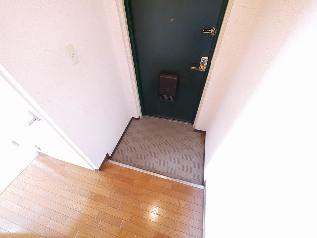リバー佐保の玄関|きれいな玄関です
