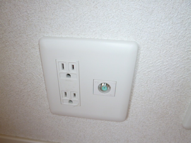 Ｂｏｎｈｅｕｒ　Ｈの設備|電話モジュラー