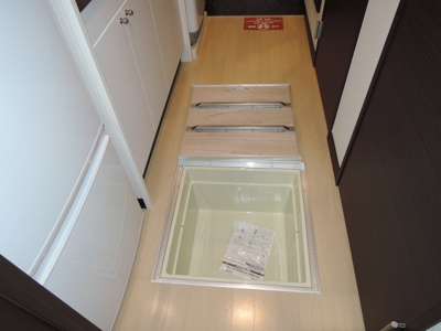 【内装】 | レオネクストハピネス | ☆床下収納☆