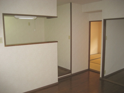 【居間・リビング】 | ハイツ雲雀ヶ丘