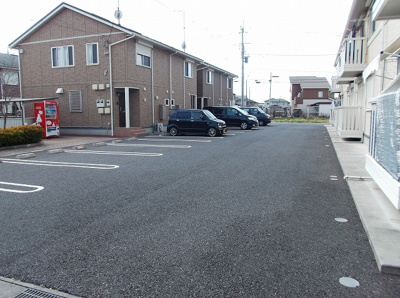 【駐車場】 | リビングタウン結城 Ｆ