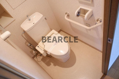 【トイレ】 | ラクト山科メゾンイースト | シンプルで使いやすいトイレです