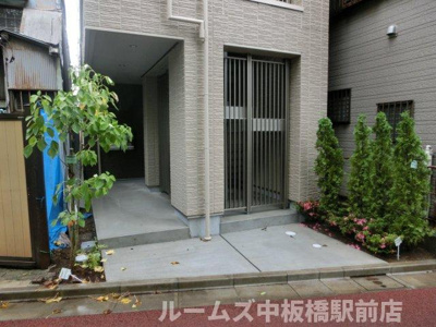 【エントランス】 | シャーメゾン中板橋