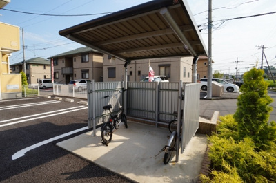 【その他共用部分】 | カームリーA | 駐輪場