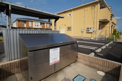 【その他共用部分】 | カームリーA | 敷地内ゴミ置場