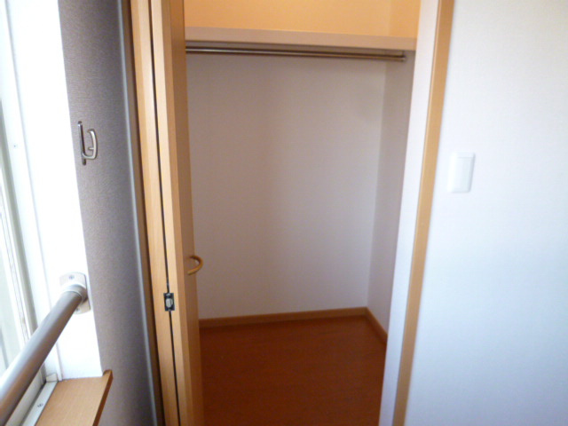 トリアノンの収納|ウォークインクローゼット