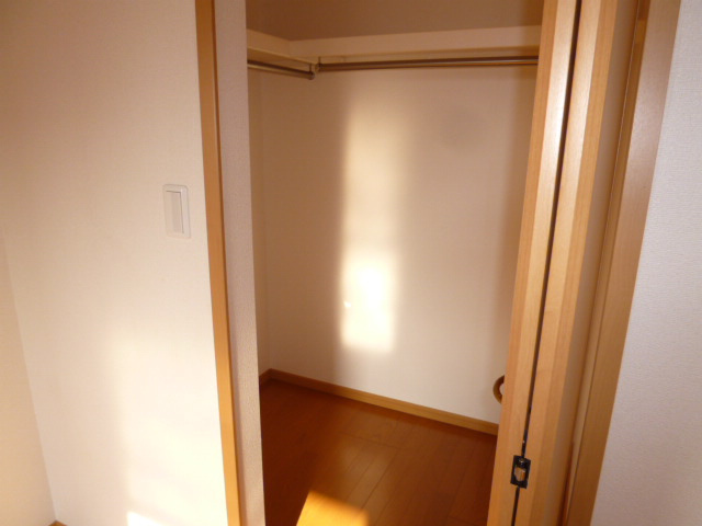 トリアノンの収納|ウォークインクローゼット