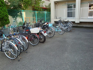 【駐車場】 | 駐輪場