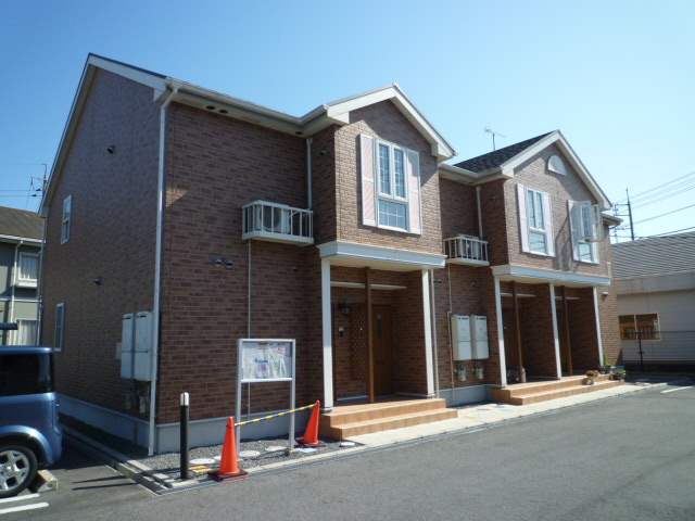 総社市真壁のアパートの外観